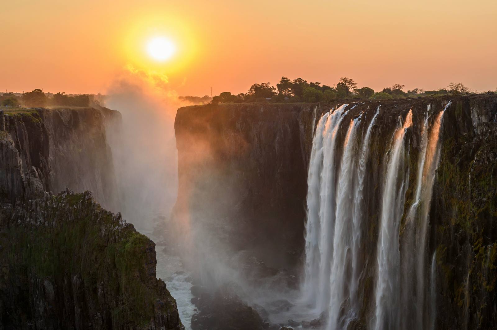 Zambia & Zimbabwe Victoria Falls — Livingstone, Victoria Falls, Chobe